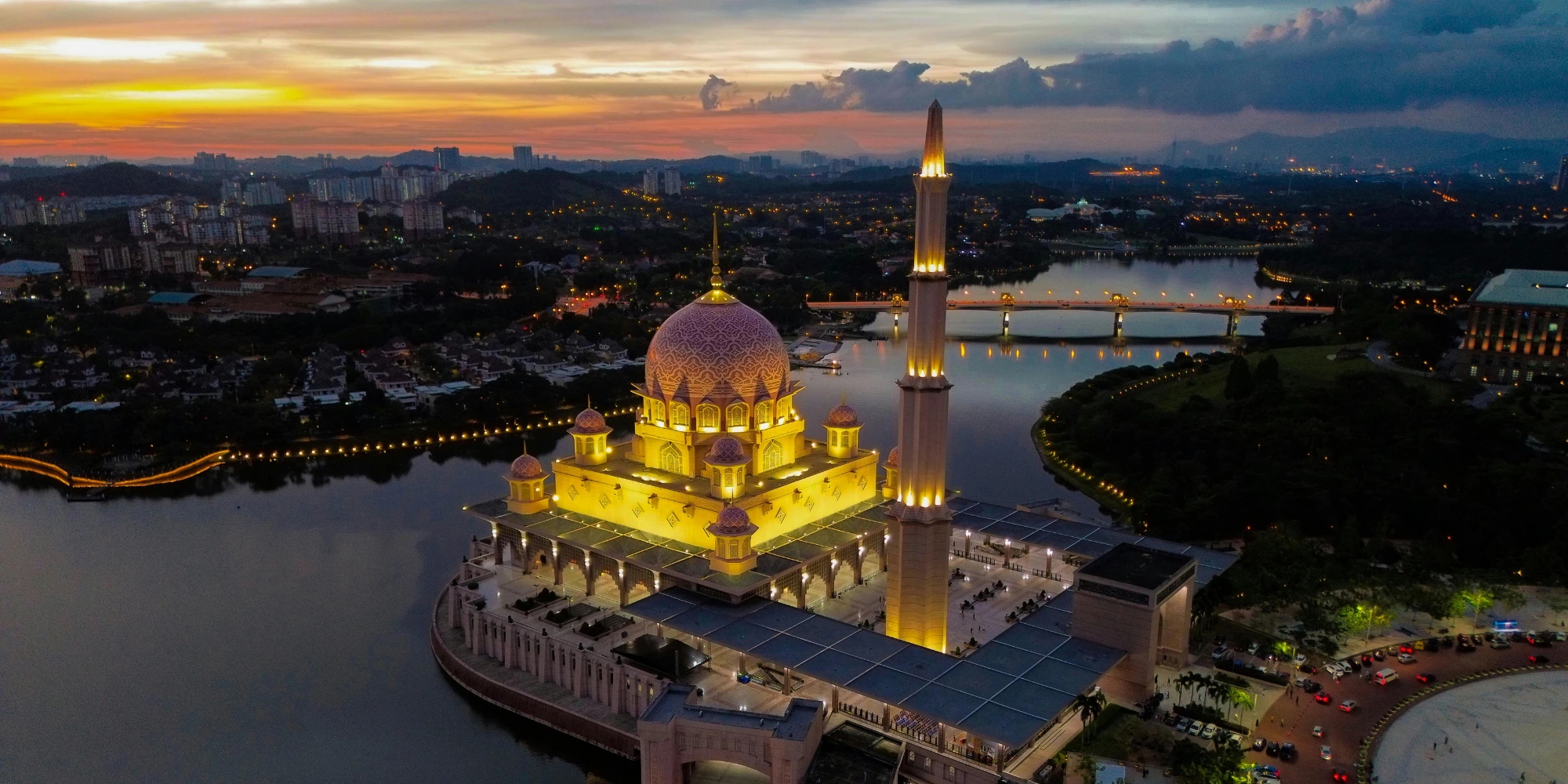 Putra Mosque - Malaysia Visit Visa